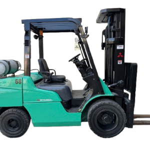 Montacargas Mitsubishi FG35N de 8,000 lb, clave M68